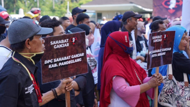 Dipimpin Gus Nahib Relawan Ganjar Gelar Apel Akbar Di Banten