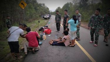 Aksi Heroik Pasukan Rajawali Tni Di Tengah Korban Tabrakan Dramatis