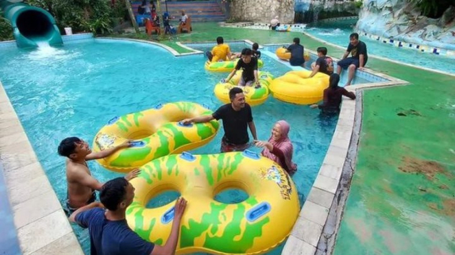 Ultah September Bisa Liburan Gratis Di The Jungle Waterpark Bogor