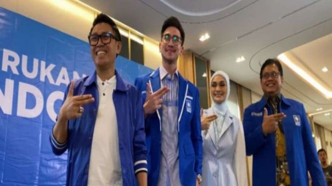 Berjas Biru Verrell Bramasta Resmi Jadi Kader Pan