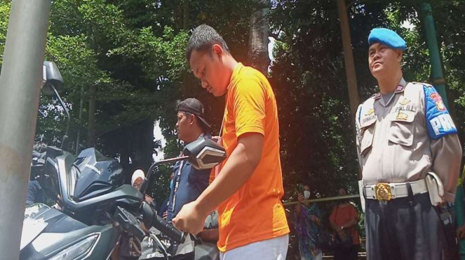 Tampang Bripda Hs Anggota Densus Yang Bunuh Sopir Taksi Online