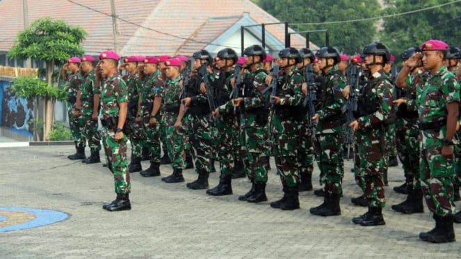 Mengharukan Pasukan Khusus Rahasia Marinir Tni Sujud Di Markas Usai