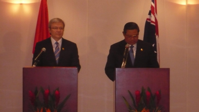 Presiden SBY dan PM Australia di KTT APEC