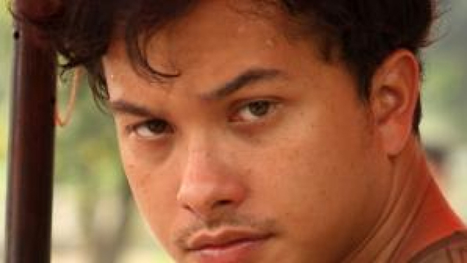 Nicholas Saputra