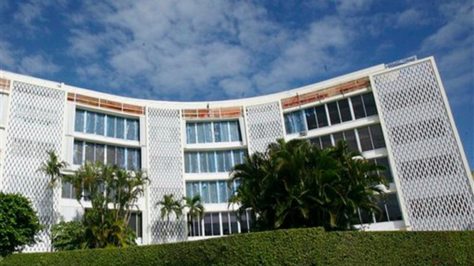 Apartemen yang menjadi rumah Madoff di Palm Beach, Florida