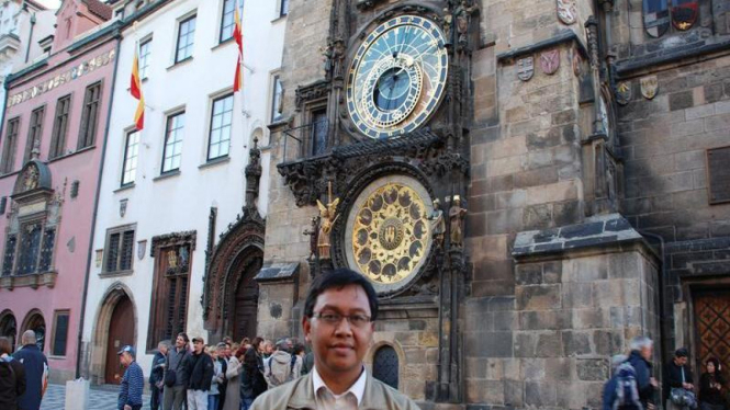 Kota Tua Praha dan Jam Astronomi Buatan Tahun 1410