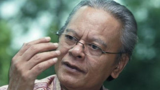 Erry Riyana Pernah Dilapori Bos BUMN yang Diperas Oknum DPR
