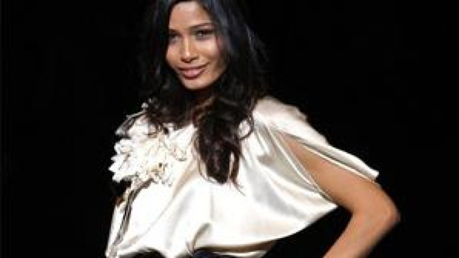 Freida Pinto