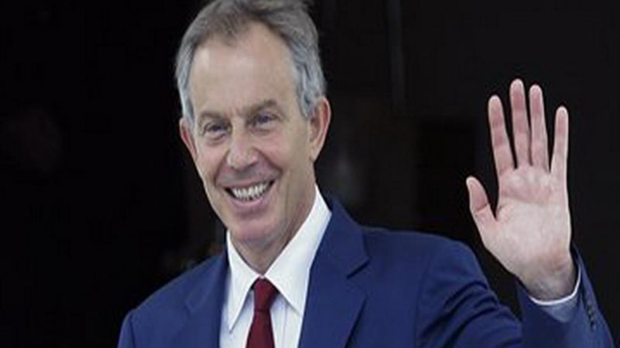 Foto Tony Blair: Saya Baca Al Quran Setiap Hari