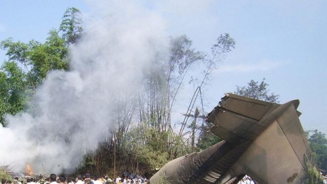 Pesawat Hercules jatuh di Magetan, Jawa Timur