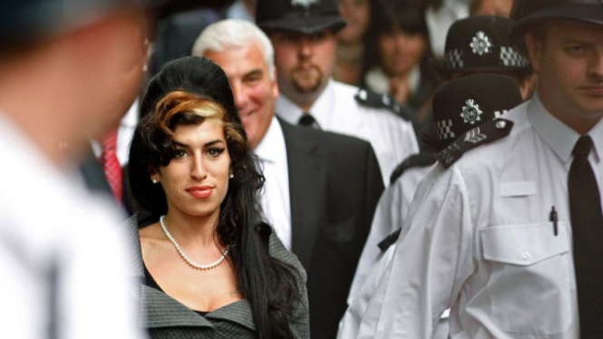 Amy Winehouse ke Pengadilan