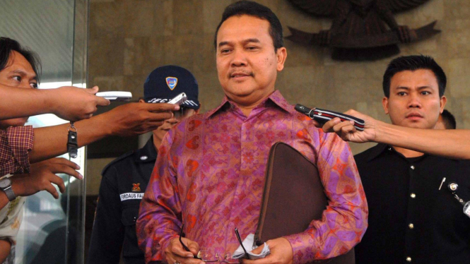 Gubernur Riau, Rusli Zainal, diperiksa KPK
