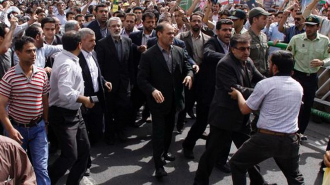 Demonstrasi kubu oposisi di Teheran, Iran