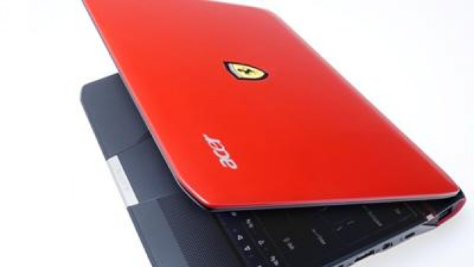 Acer Ferrari One, notebook berplaform AMD Congo