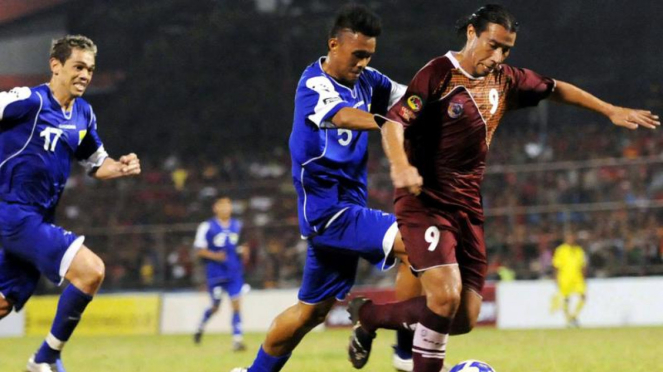 PSM - Persib : Cristian Carasco dan Maman Abdurrahman