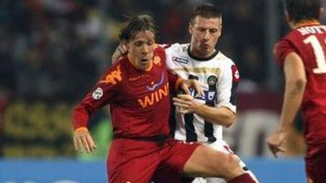 Roma Kehilangan Wakil Kapten Sampai 2011