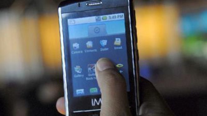 IMO S900, ponsel lokal pertama berbasis Android