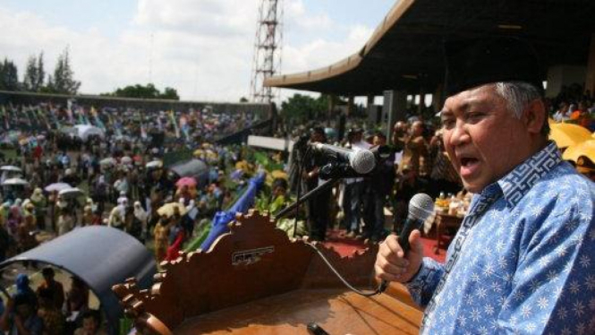 Ketua PP Muhammadiyah Din Syamsuddin beri tausiyah di GOR Mandala Krida