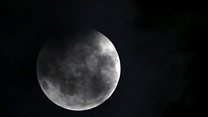 Gerhana Bulan di Malam Tahun Baru