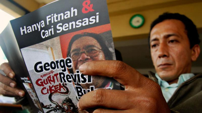 Peluncuran Buku Hanya Fitnah dan Cari Sensasi