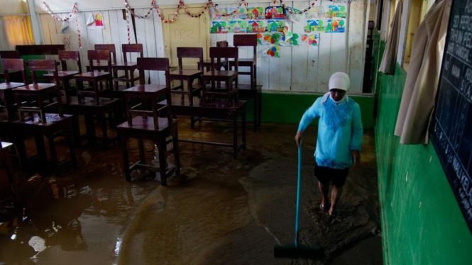 Sekolah Tergenang Banjir