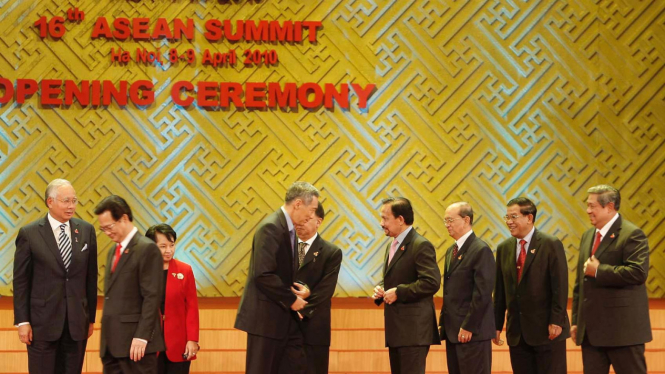 Pembukaan Konferensi Tingkat Tinggi (KTT) ke-16 ASEAN