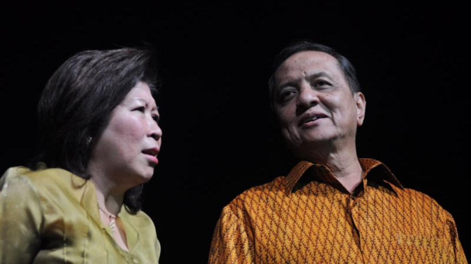 Mari Elka Pangestu dan MS Hidayat