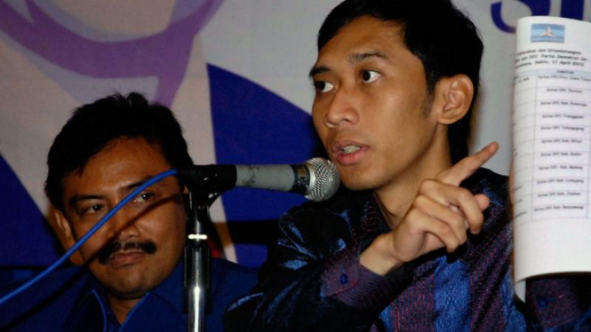Andi Mallarangeng Silaturahmi ke Surabaya : Eddie Baskoro