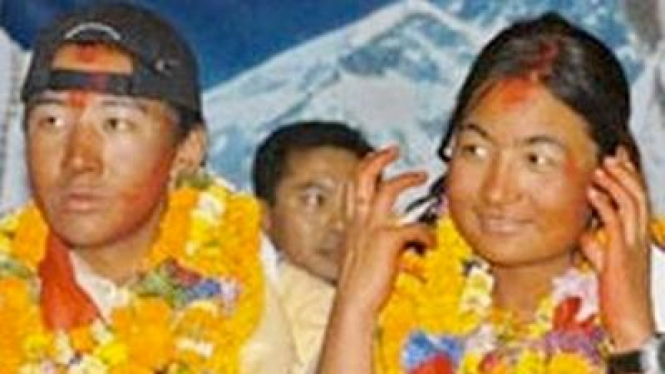 Menikah di Puncak Gunung Everest