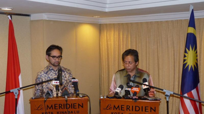 Jumpa pers Menlu Indonesia dan Malaysia di Kota Kinabalu