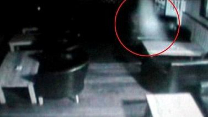 96 Hantu Seram Terekam Cctv Terbaru