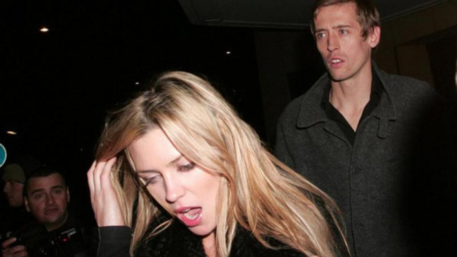 Peter Crouch dan tunangannya Abbey Clancy