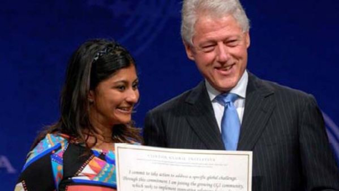Nishita mendapat ucapan selamat dari Bill Clinton 