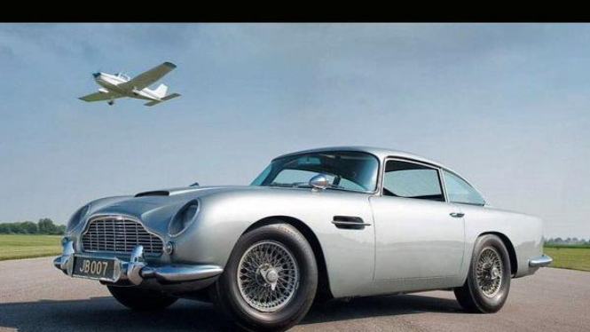 Aston Martin DB5 Milik James Bond