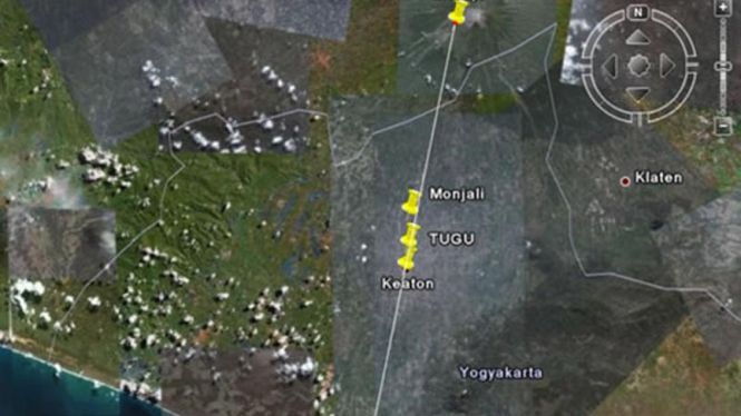 Keraton Yogyakarta dan Gunung Merapi satu garis