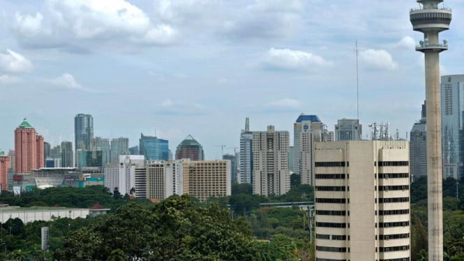 Lanskap gedung-gedung tinggi di kawasan Semanggi