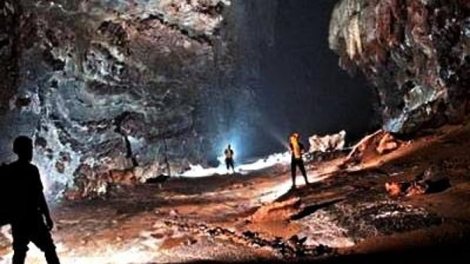 Son Doong, gua terbesar di dunia di Vietnam  