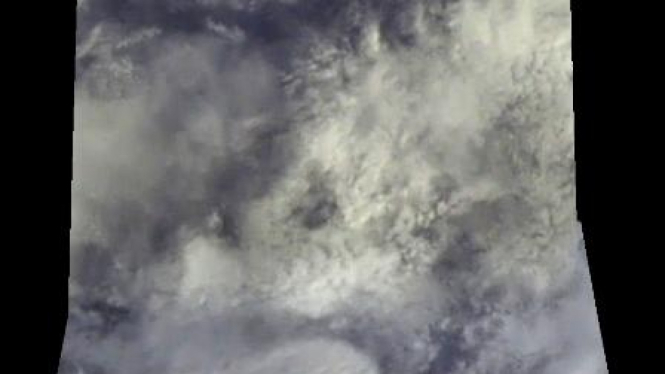 Gambar erupsi Merapi yang diambil dari Satelit Lapan-Tubsat