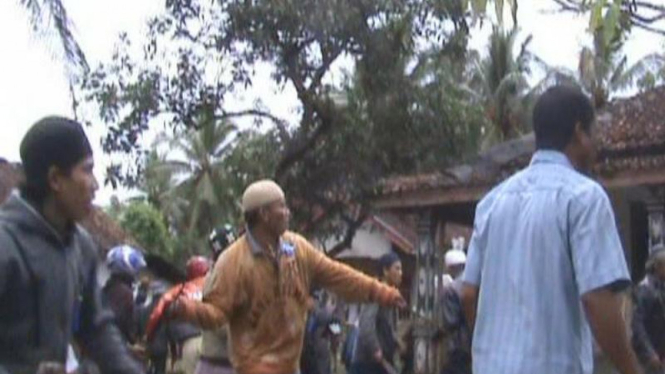 Cuplikan video penyerangan jemaah Ahmadiyah