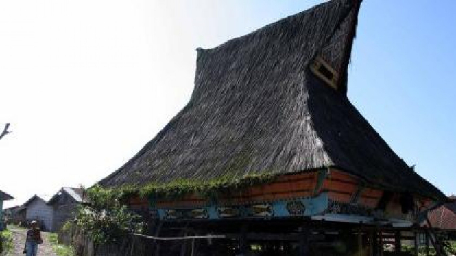 Rumah adat Indonesia.