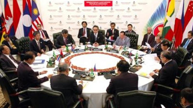The ASEAN Foreign Ministers' Informal Dialogue, 22 February 2011