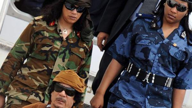 Pengawal molek Khadafi di Prancis