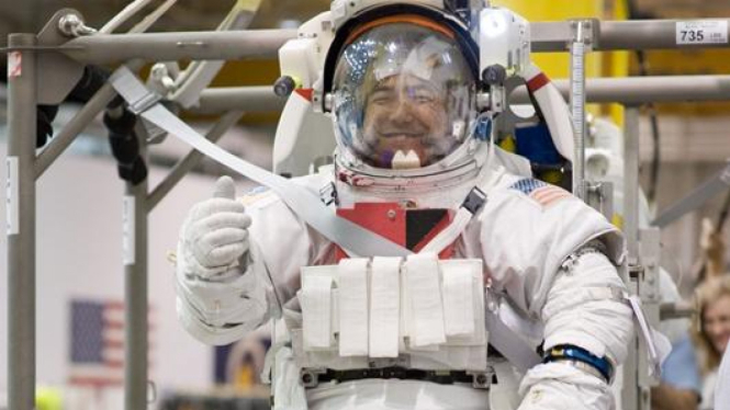 Astronot Jepang, Satoshi Furukawa