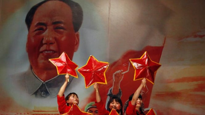Restoran ' Komunis ' di Cina