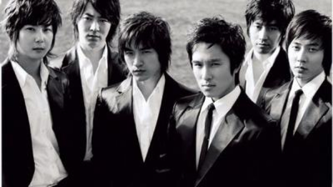 Shinhwa.