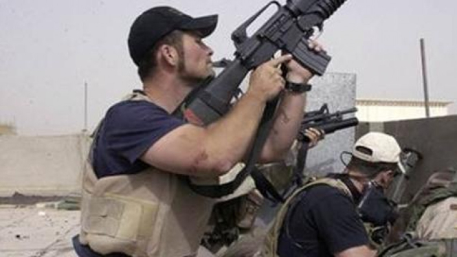 Tentara Blackwater di Irak pada 2004.