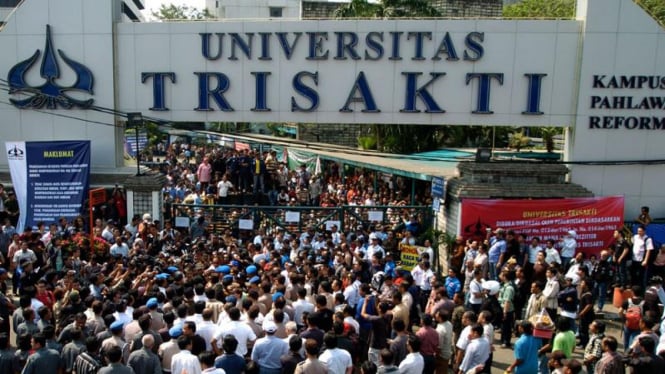 Eksekusi Universitas Trisakti