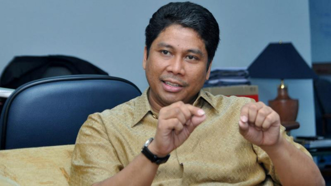 Pres. Director PT. Merpati Nusantara Airlines Capt. Sardjono Jhony Tjitrokusumo