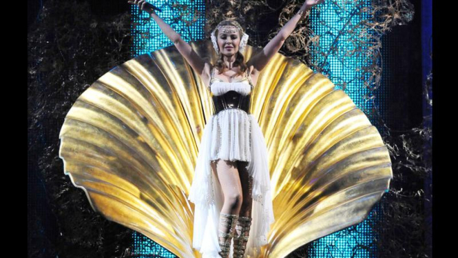 Konser Kylie Minogue di SICC