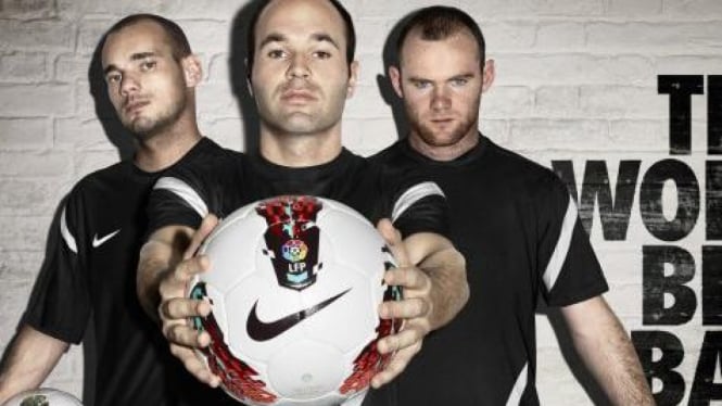 Wesley Sneijder, Andres Iniesta, Wayne Rooney